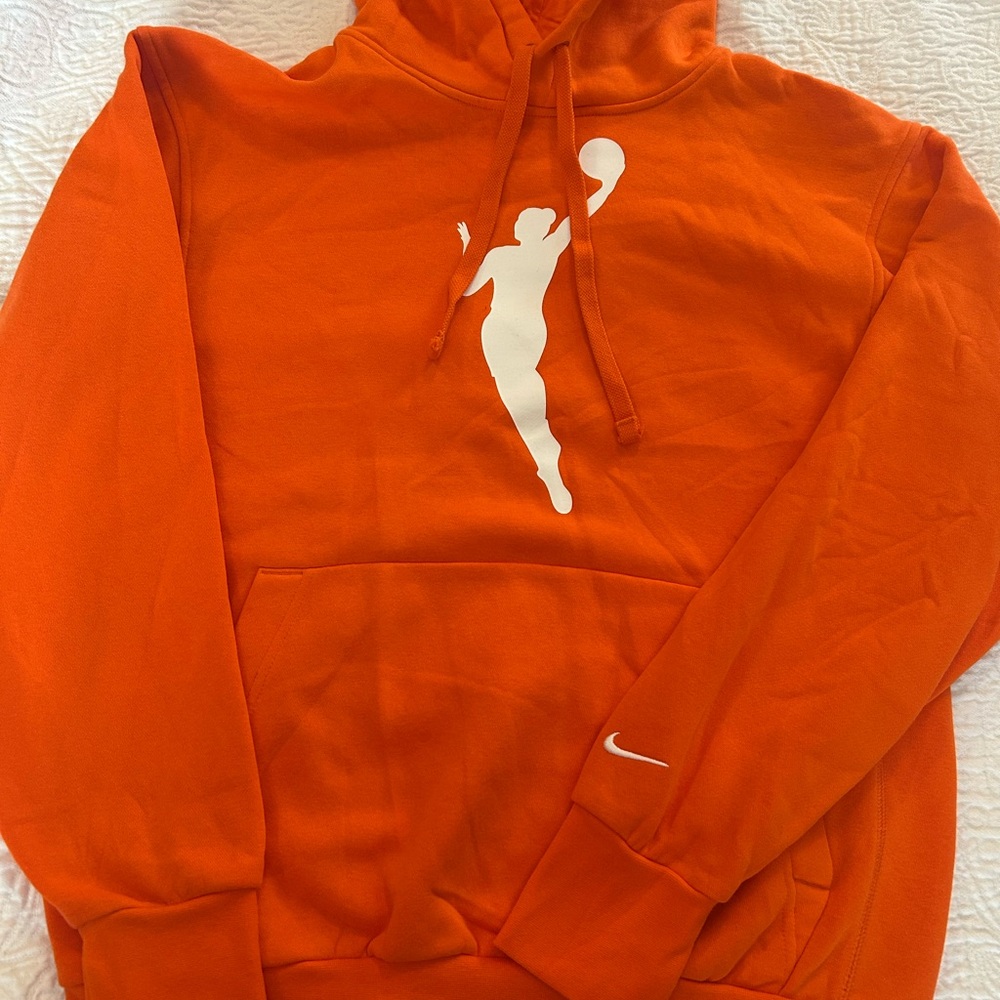 Caitlyn Clark - Nike hooded sweatshirt